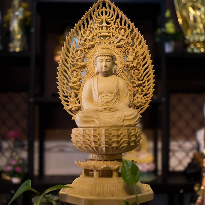 tượng Phật Thích Ca 