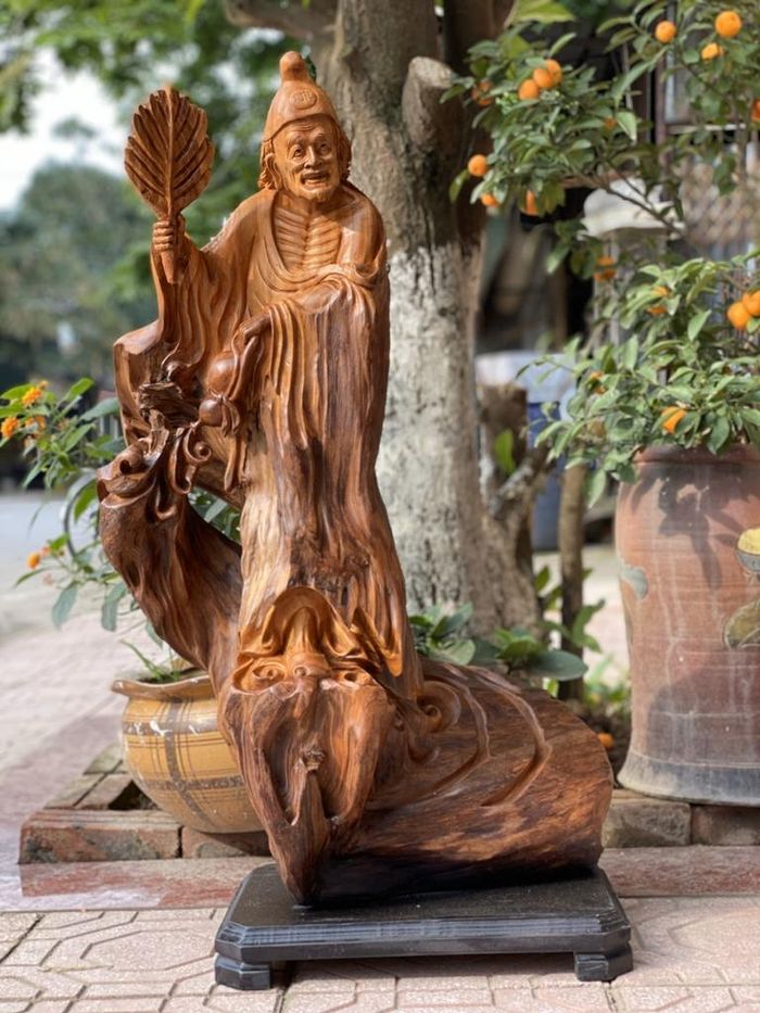 Tượng gỗ Tế Công 5