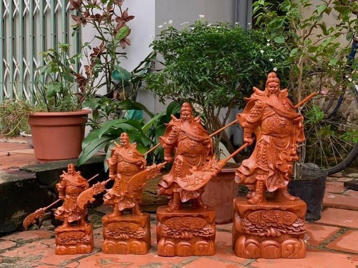 Tượng gỗ thánh Trương Phi  5