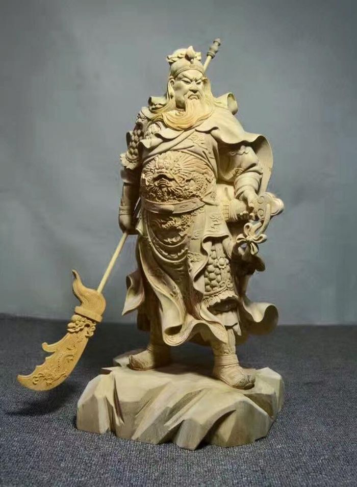 Tượng gỗ thánh Trương Phi  2