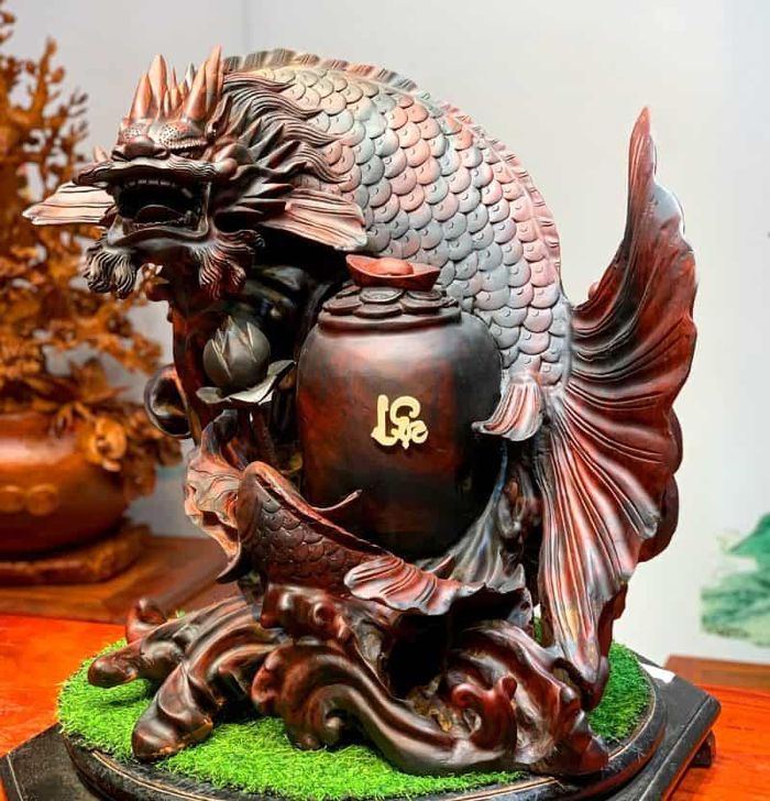 Ý nghĩa của tượng cá Chép vượt Vũ Môn 9