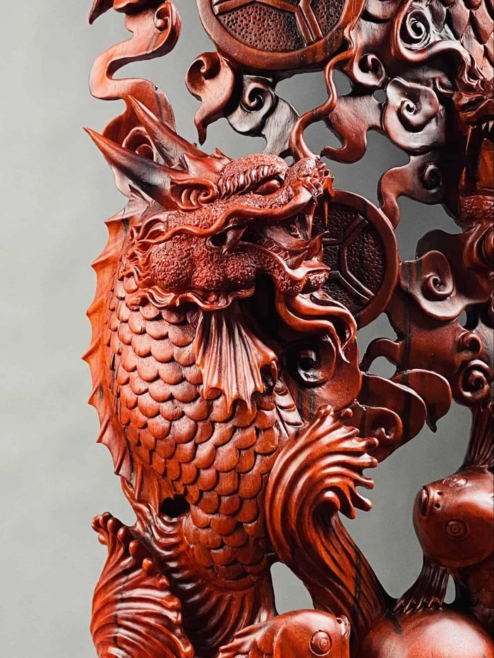 Ý nghĩa của tượng gỗ cá Chép hóa Rồng 1