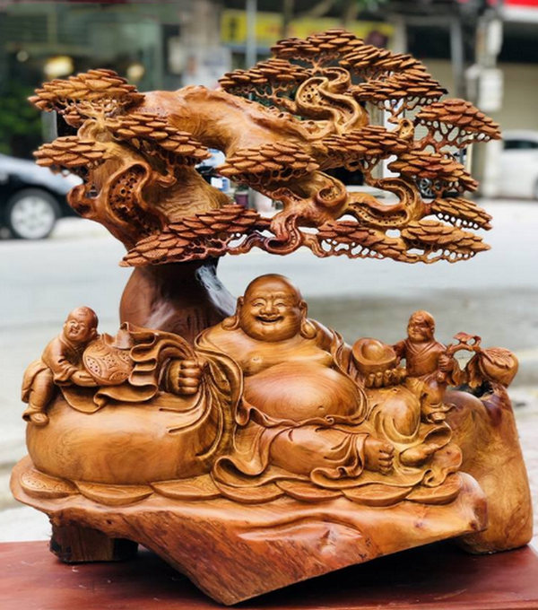 Trưng bày tượng Di Lắc đúng để gia tăng may mắn