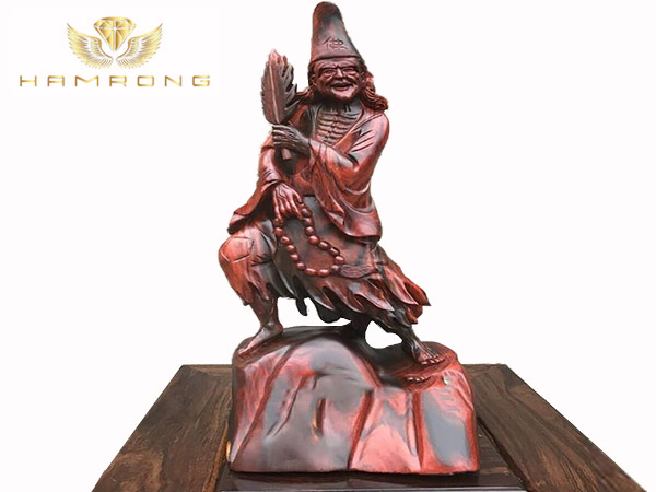 Tượng Tế Công trong phong thủy mang ý nghĩa yểm trừ tà ma, trấn trạch